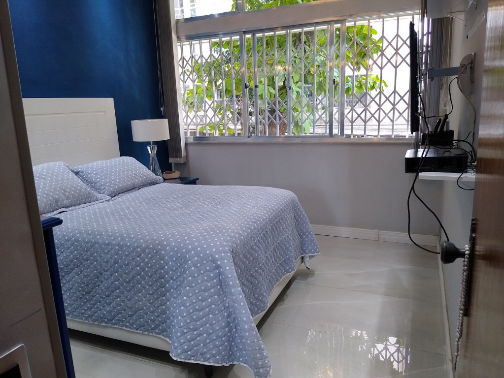 Apartamento à venda com 2 quartos, 60m² - Foto 5