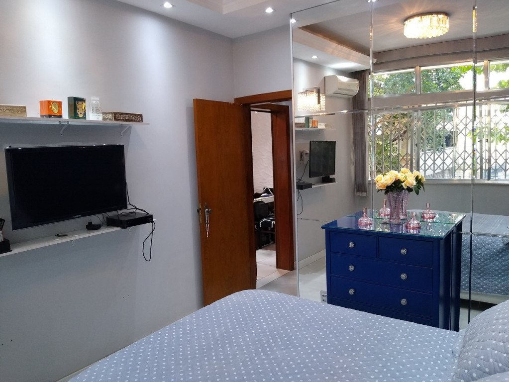 Apartamento à venda com 2 quartos, 60m² - Foto 7