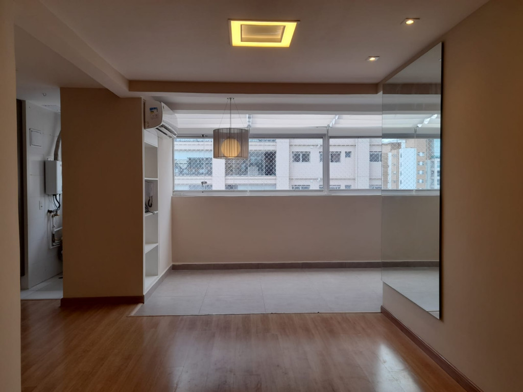 Apartamento à venda e aluguel com 2 quartos, 93m² - Foto 1