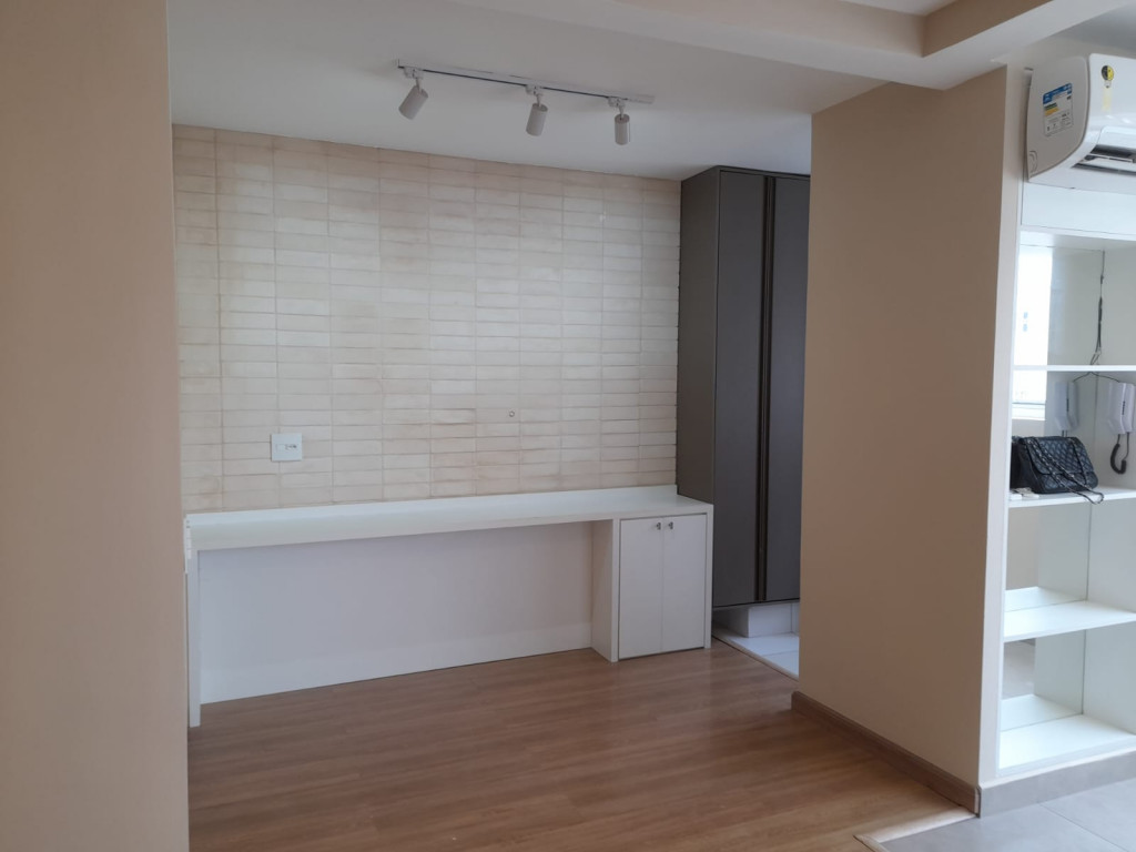 Apartamento à venda e aluguel com 2 quartos, 93m² - Foto 2