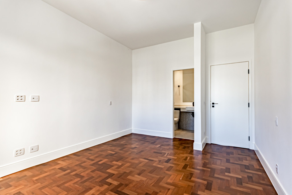 Apartamento à venda com 3 quartos, 212m² - Foto 11