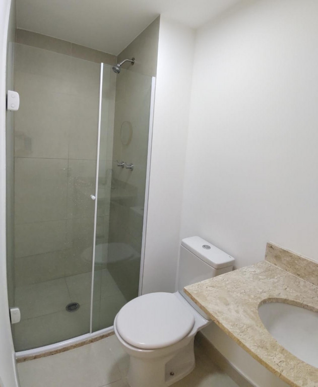 Apartamento à venda com 2 quartos, 67m² - Foto 4