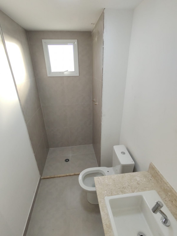 Apartamento à venda com 2 quartos, 67m² - Foto 5