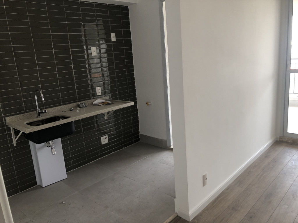 Apartamento à venda com 2 quartos, 67m² - Foto 3