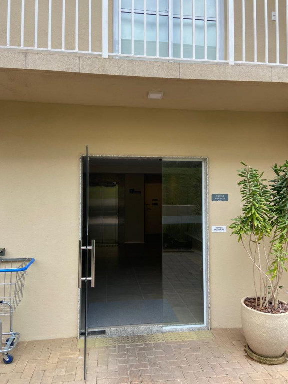 Apartamento à venda com 1 quarto, 38m² - Foto 19