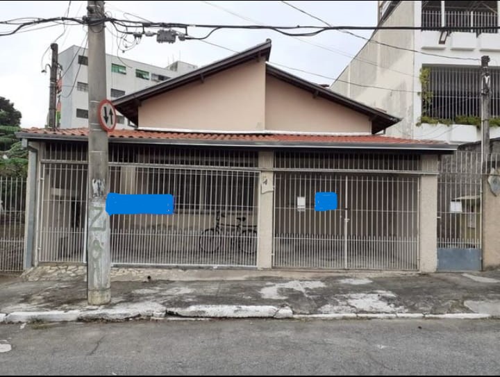 Casa para alugar com 3 quartos, 145m² - Foto 1