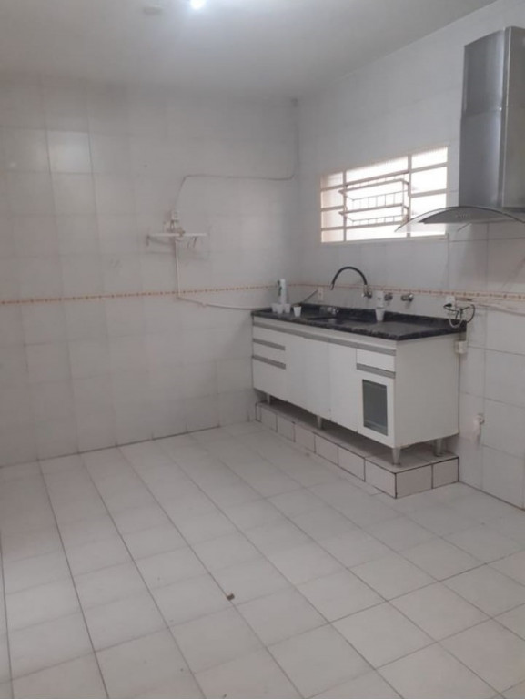 Casa para alugar com 3 quartos, 145m² - Foto 6