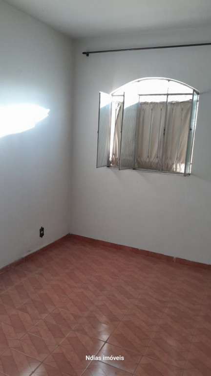 Casa à venda com 2 quartos, 110m² - Foto 10