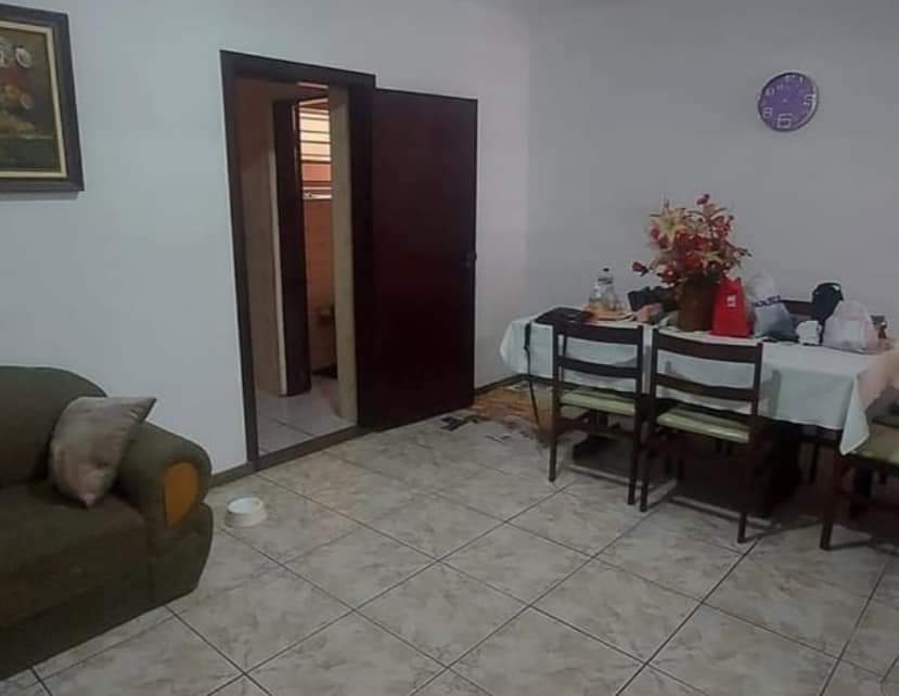 Casa à venda com 3 quartos, 191m² - Foto 3