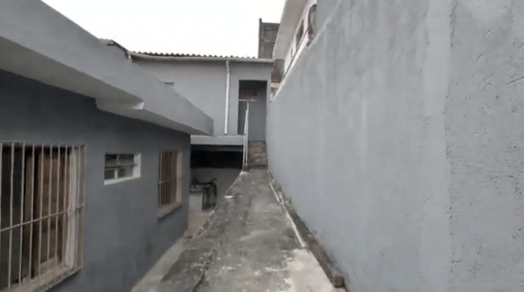 Casa à venda com 3 quartos, 140m² - Foto 3