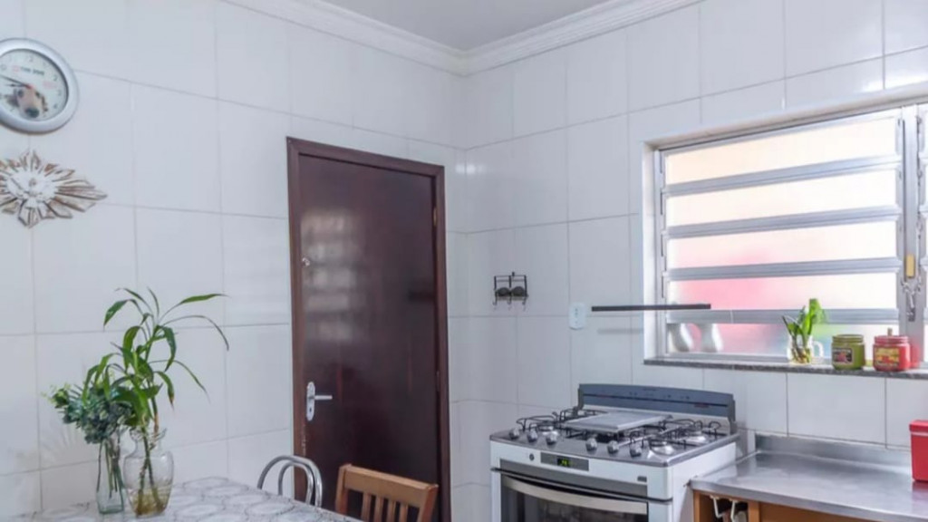 Casa à venda com 3 quartos, 140m² - Foto 8