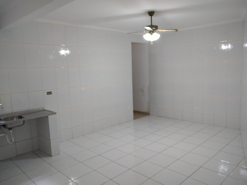 Casa para alugar com 3 quartos, 280m² - Foto 5