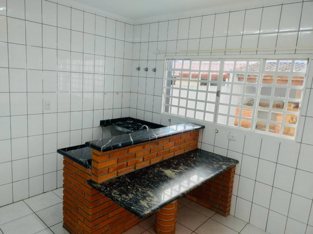 Casa de Condomínio para alugar com 3 quartos, 122m² - Foto 13