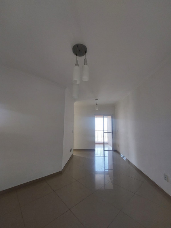 Apartamento para alugar com 2 quartos, 57m² - Foto 19