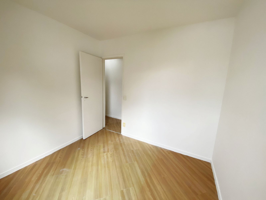 Apartamento à venda e aluguel com 3 quartos, 83m² - Foto 9