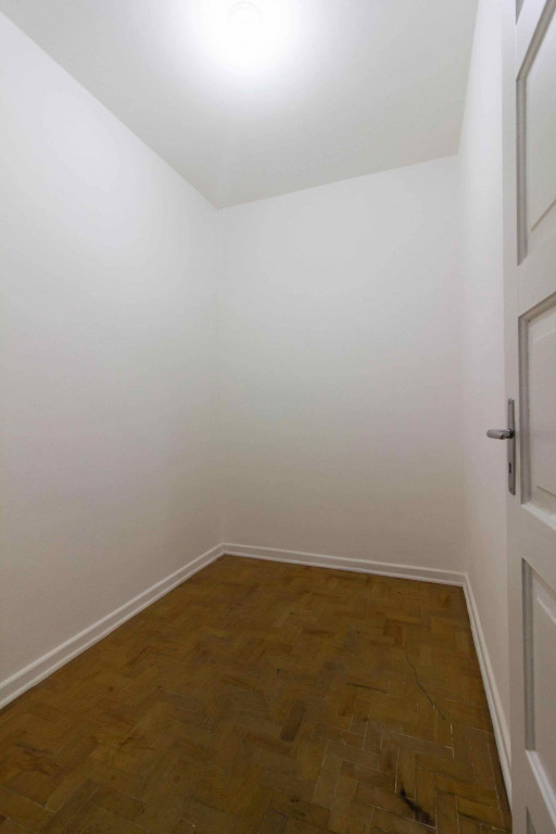 Apartamento à venda e aluguel com 2 quartos, 90m² - Foto 9