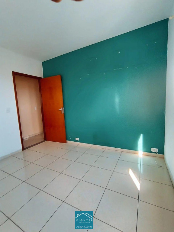 Apartamento à venda com 2 quartos, 50m² - Foto 2