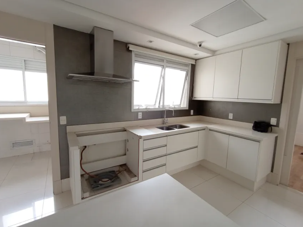 Apartamento à venda com 4 quartos, 288m² - Foto 17