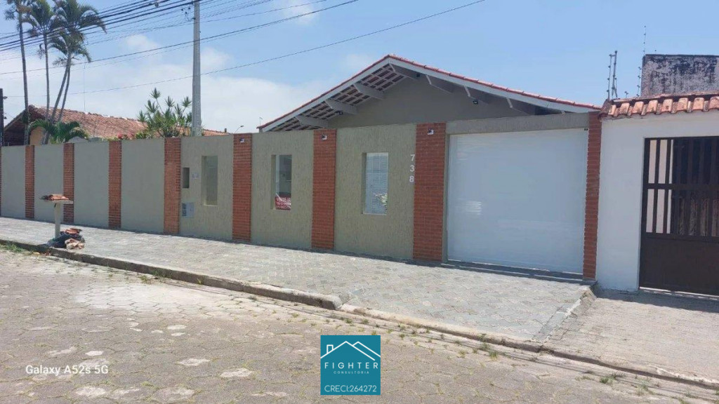 Casa à venda com 5 quartos, 200m² - Foto 17