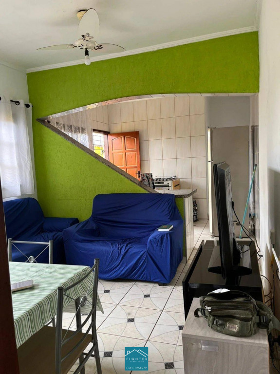 Casa à venda com 6 quartos, 49m² - Foto 5