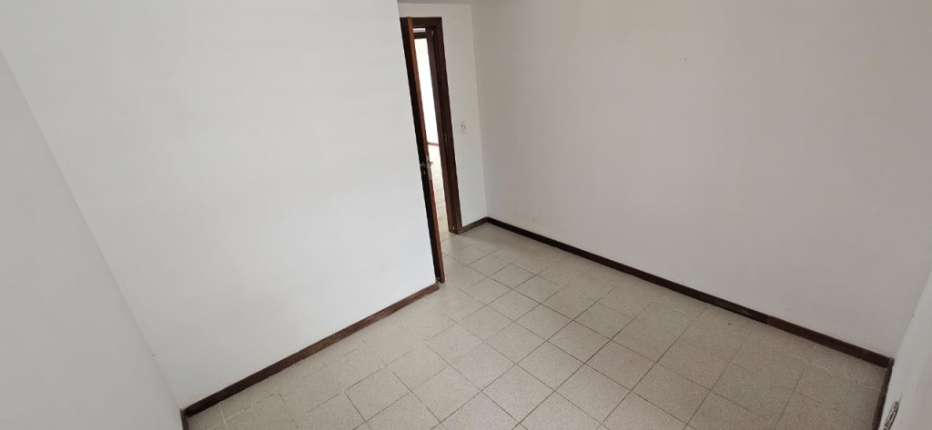 Apartamento à venda com 3 quartos, 90m² - Foto 8