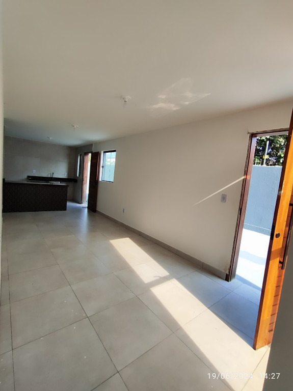 Casa à venda com 3 quartos, 109m² - Foto 9