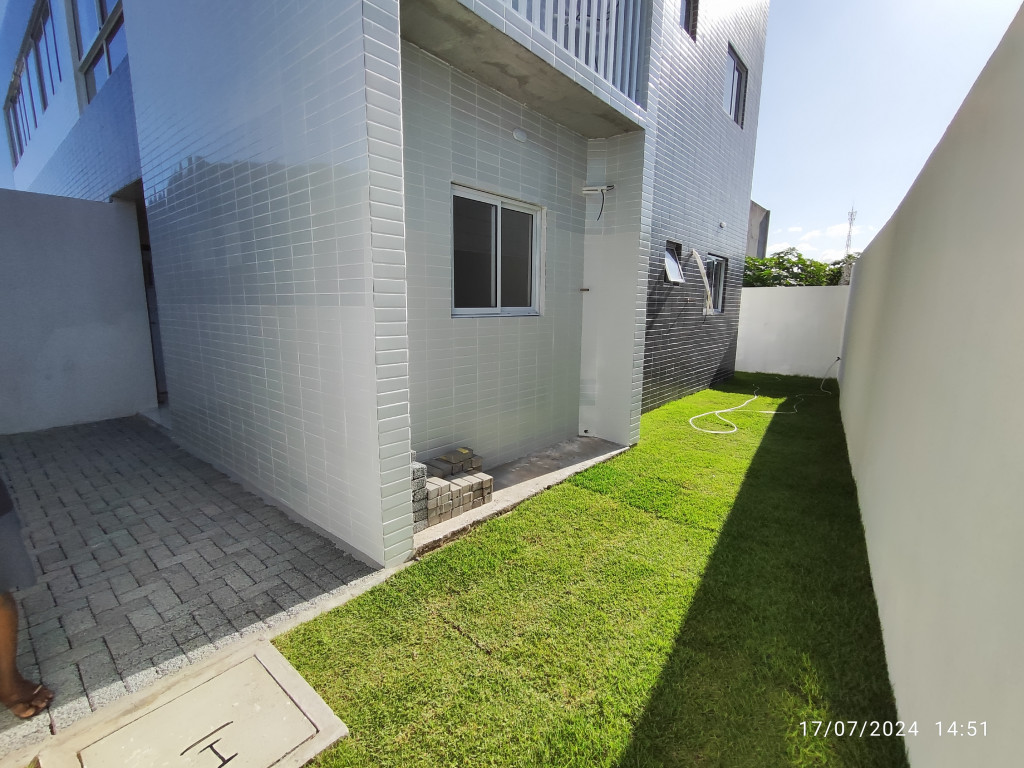 Apartamento à venda com 2 quartos, 51m² - Foto 2