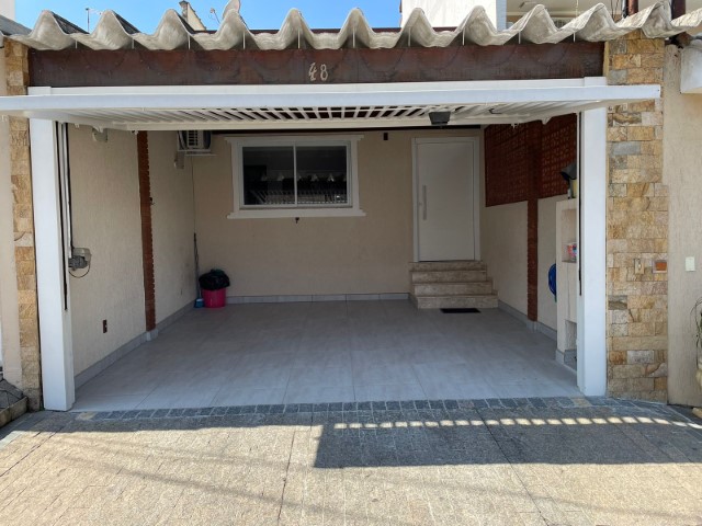 Casa, 4 quartos, 130 m² - Foto 1