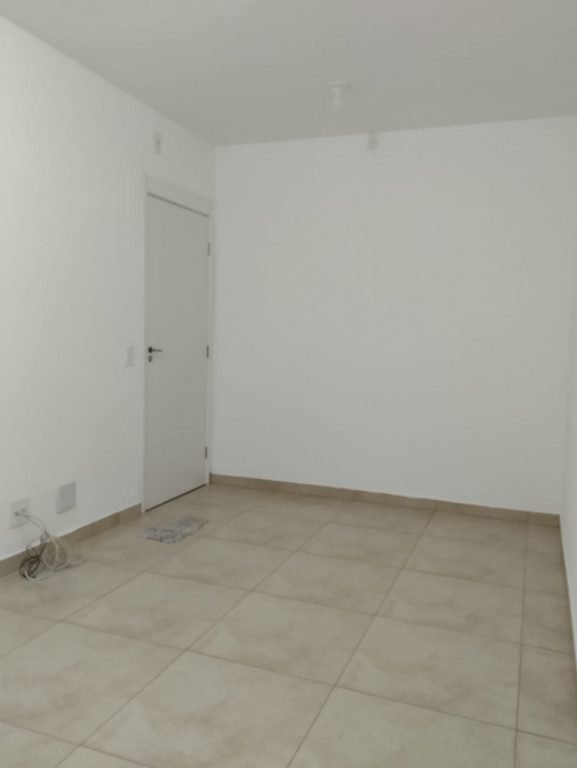 Apartamento para alugar com 2 quartos, 42m² - Foto 3