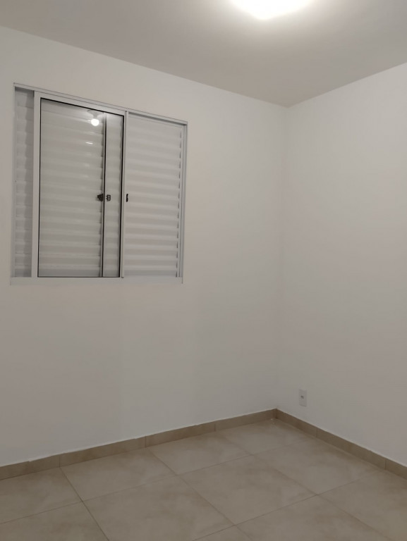 Apartamento para alugar com 2 quartos, 42m² - Foto 4