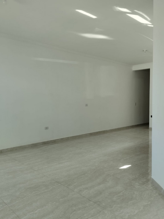 Casa à venda com 3 quartos, 67m² - Foto 11