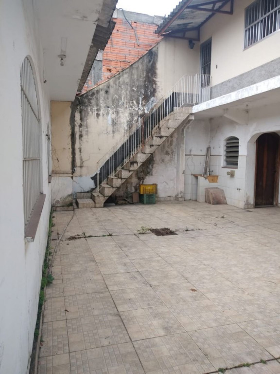 Casa à venda com 3 quartos, 140m² - Foto 4