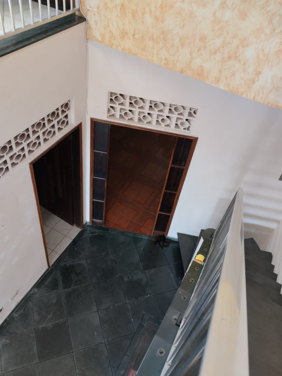 Casa à venda com 3 quartos, 110m² - Foto 8