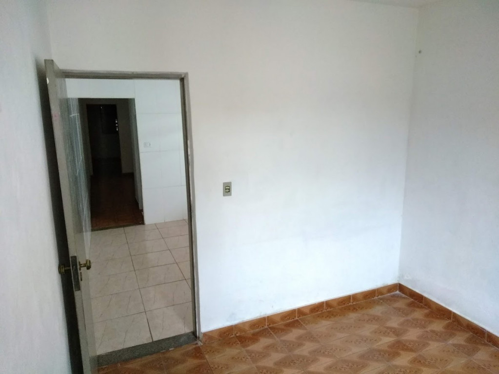 Casa à venda com 2 quartos, 96m² - Foto 2