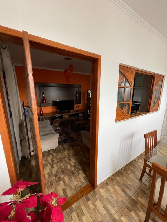 Casa à venda com 3 quartos, 127m² - Foto 4