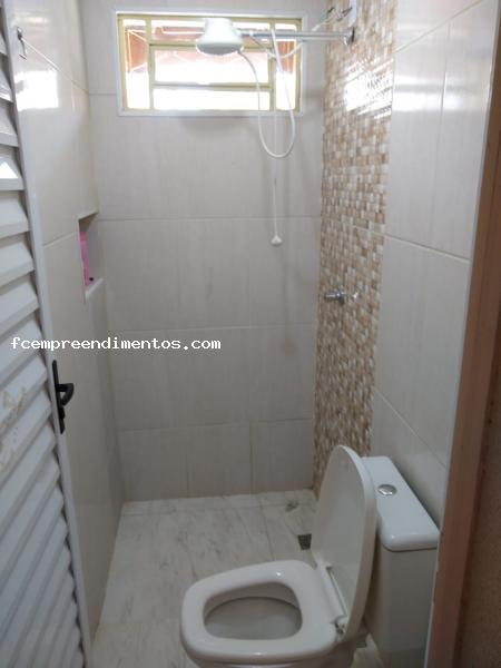 Casa à venda com 2 quartos, 100m² - Foto 11