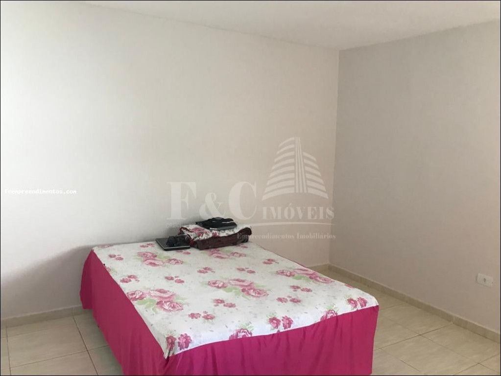 Casa à venda com 2 quartos, 94m² - Foto 14