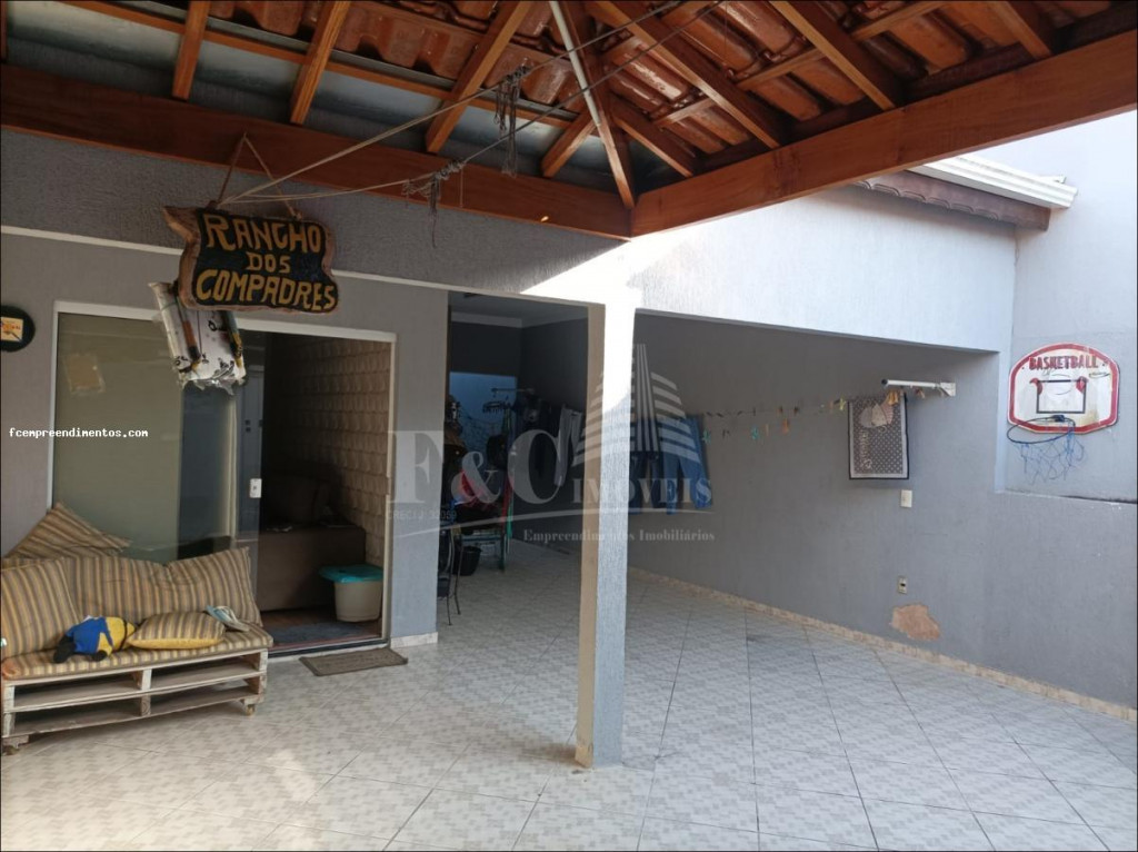 Casa à venda com 2 quartos, 100m² - Foto 6