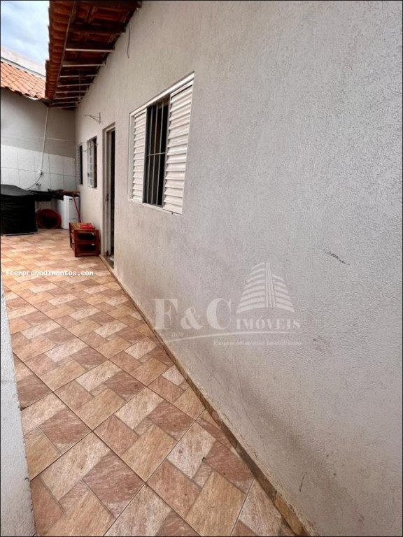 Casa à venda com 3 quartos, 200m² - Foto 9