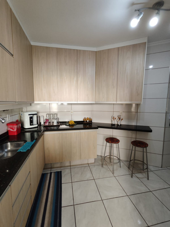 Apartamento à venda com 3 quartos, 95m² - Foto 4