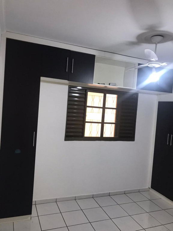 Casa à venda com 3 quartos, 130m² - Foto 9