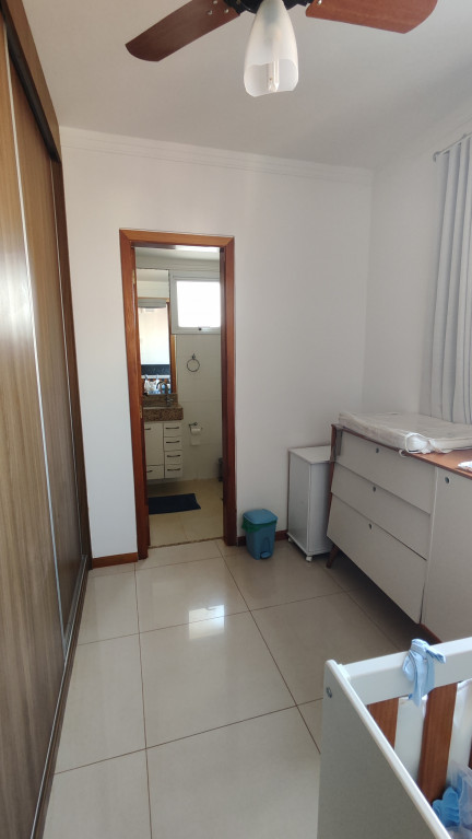 Apartamento à venda com 3 quartos, 115m² - Foto 7