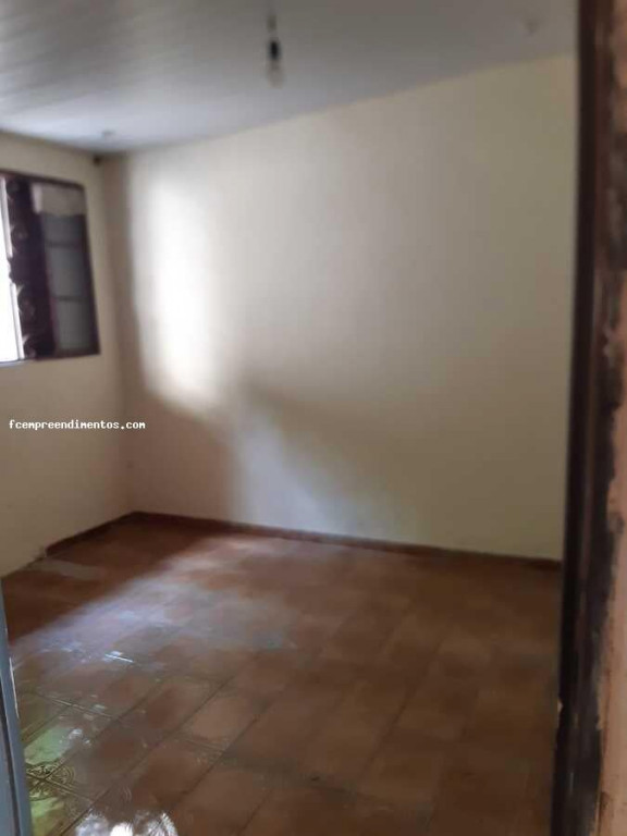 Casa à venda com 3 quartos, 152m² - Foto 4