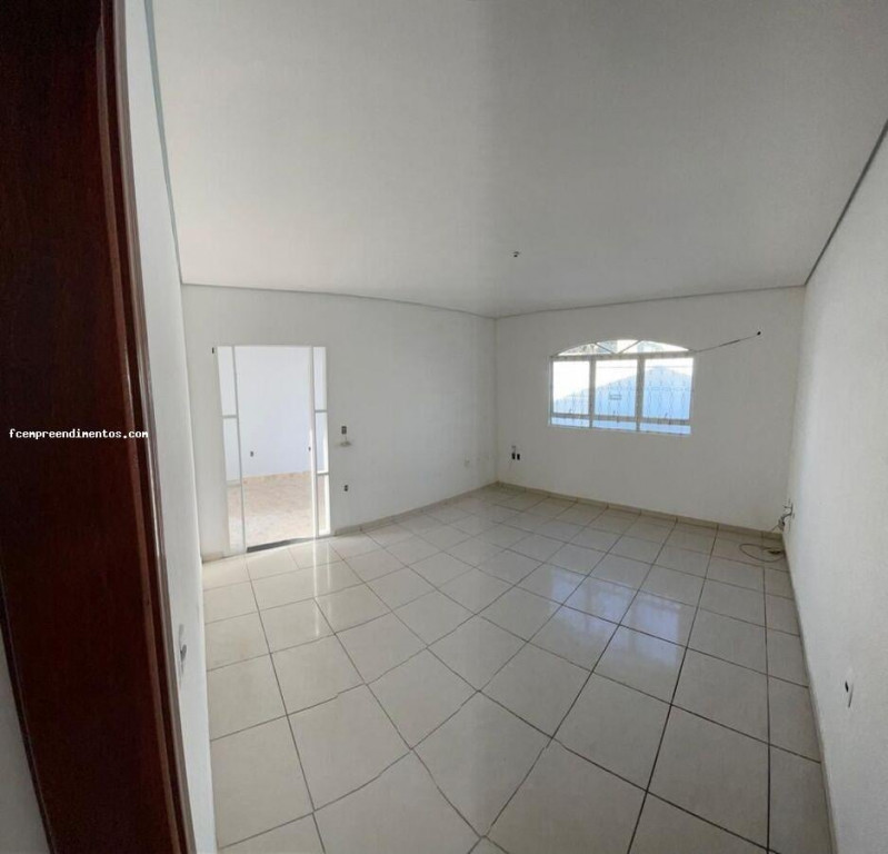 Casa à venda com 2 quartos, 98m² - Foto 5