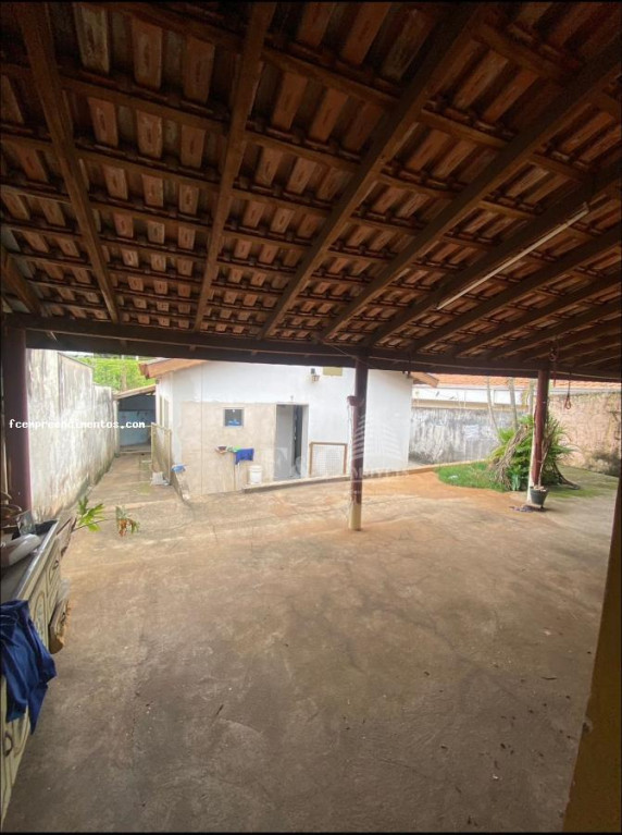 Casa à venda com 2 quartos, 185m² - Foto 14