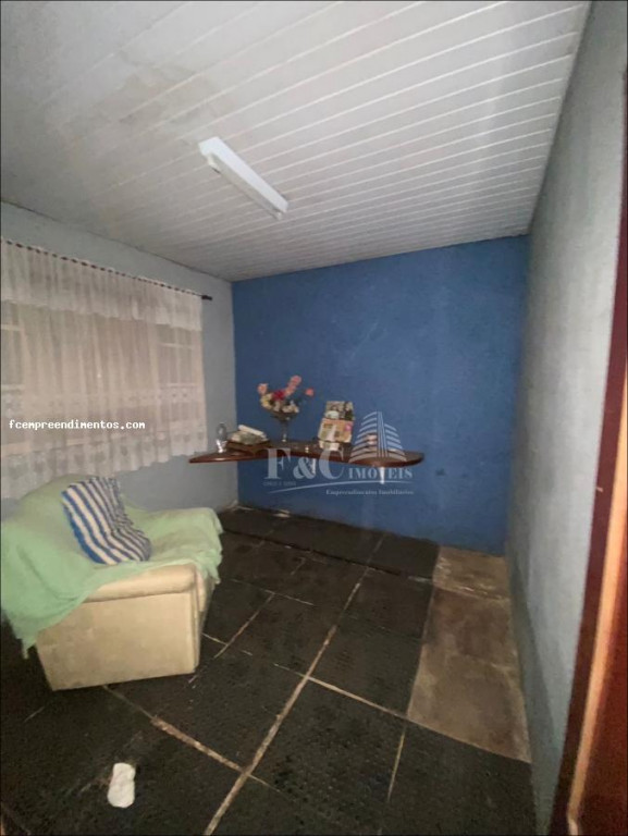 Casa à venda com 2 quartos, 185m² - Foto 16