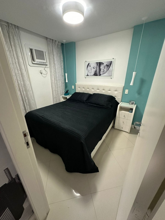 Apartamento à venda com 3 quartos, 74m² - Foto 2