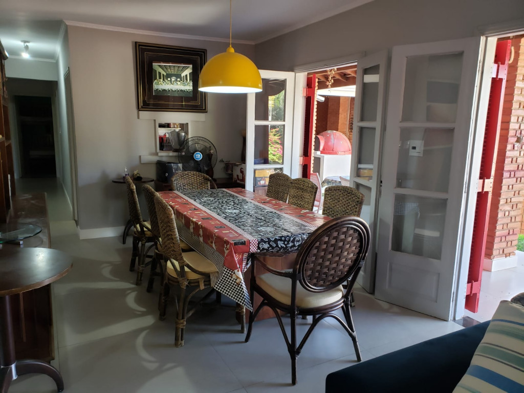 Casa à venda e aluguel com 5 quartos, 750m² - Foto 19