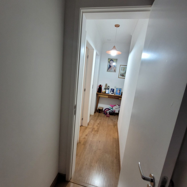 Apartamento à venda com 2 quartos, 57m² - Foto 7