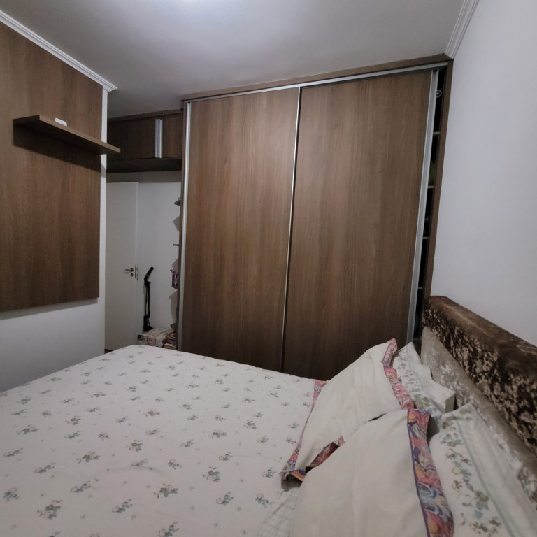 Apartamento à venda com 2 quartos, 57m² - Foto 11